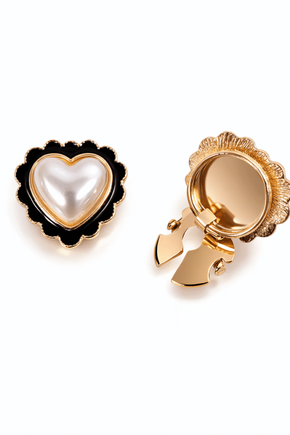 ÉLAN Pearl Heart Clip
